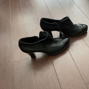 Ankle high heel boots